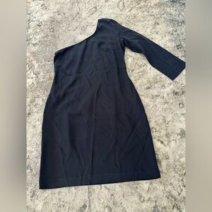 Elegant Black One-Shoulder Dress